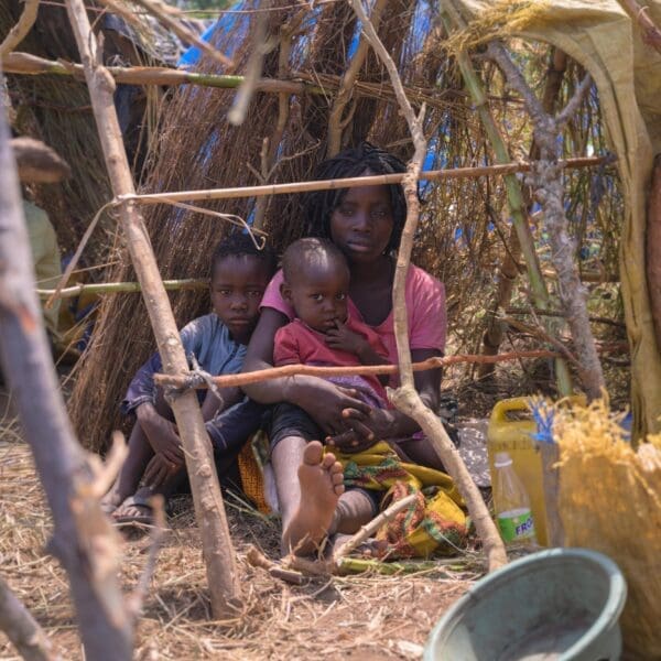 Humanitarian_Documentary_NGO_Photography_Marshall_Foster-130